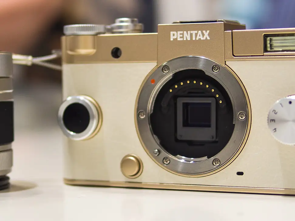 Pentax Q-S1 First Impressions Review - Reviewed
