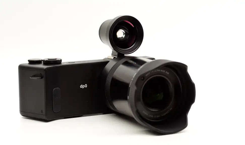 Sigma dp0 Quattro First Impressions Review - Reviewed