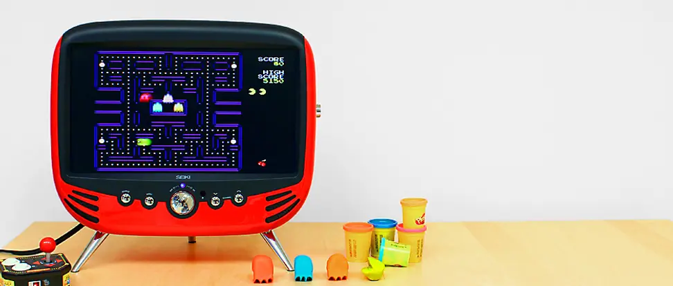 Seiki's retro set looks like a tube tv, but it's a modern LCD