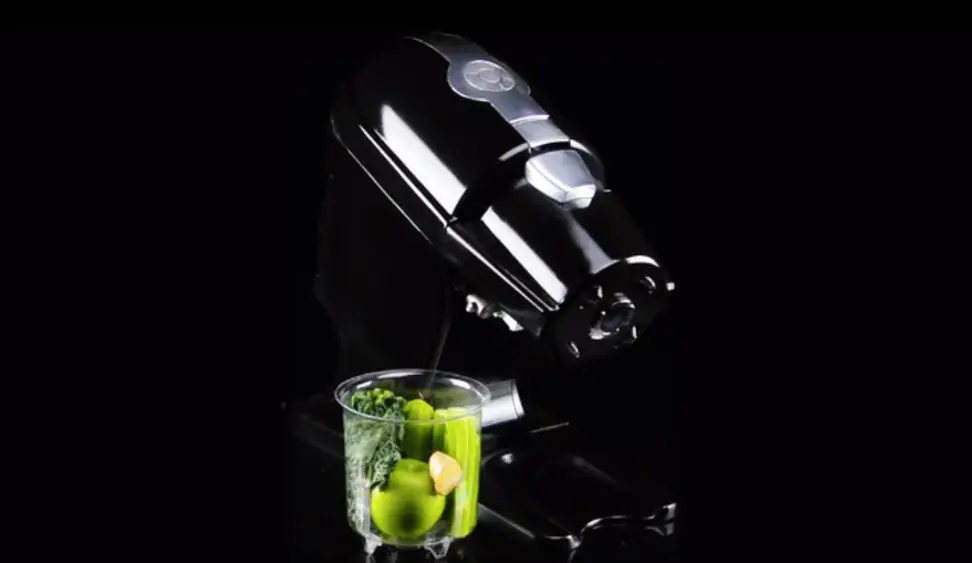 Nutralux juicer with pod