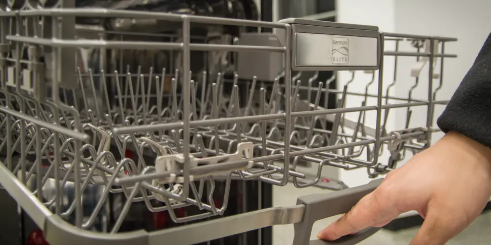 Using the Kenmore Elite's height adjustment lever