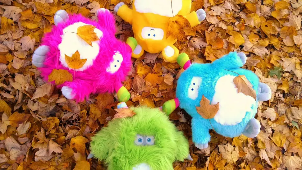 This educational smart toy encourages imaginative play.