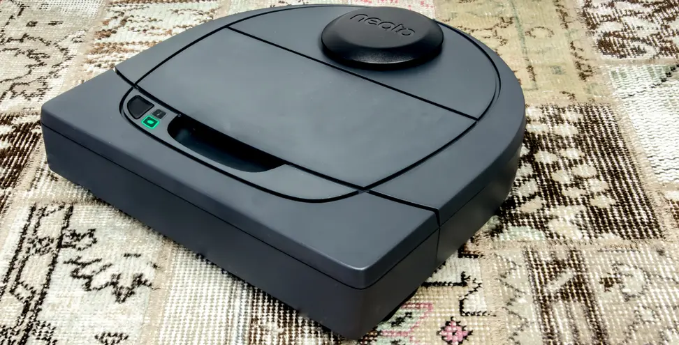 The Neato D3 has exceptional dirt pickup
