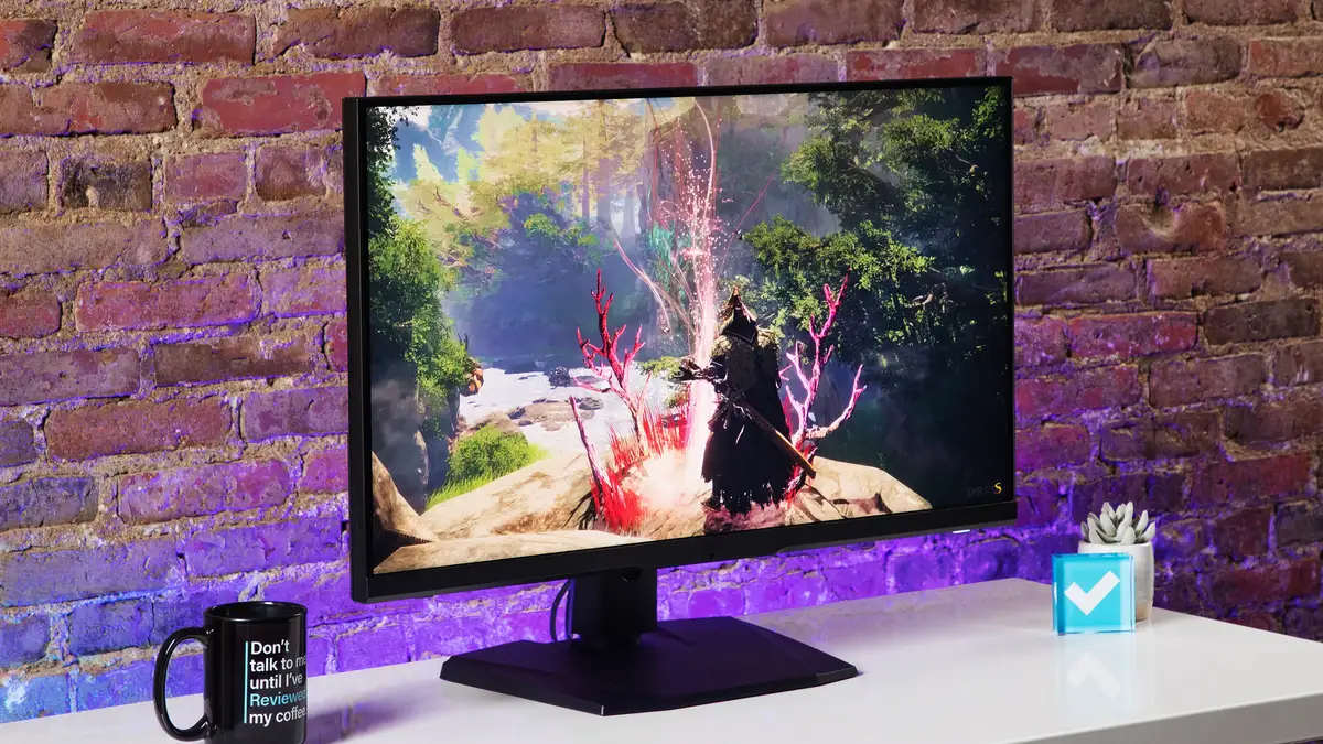 MSI Optix MPG321QRF-QD (2022) review: Big, bright, and struggling