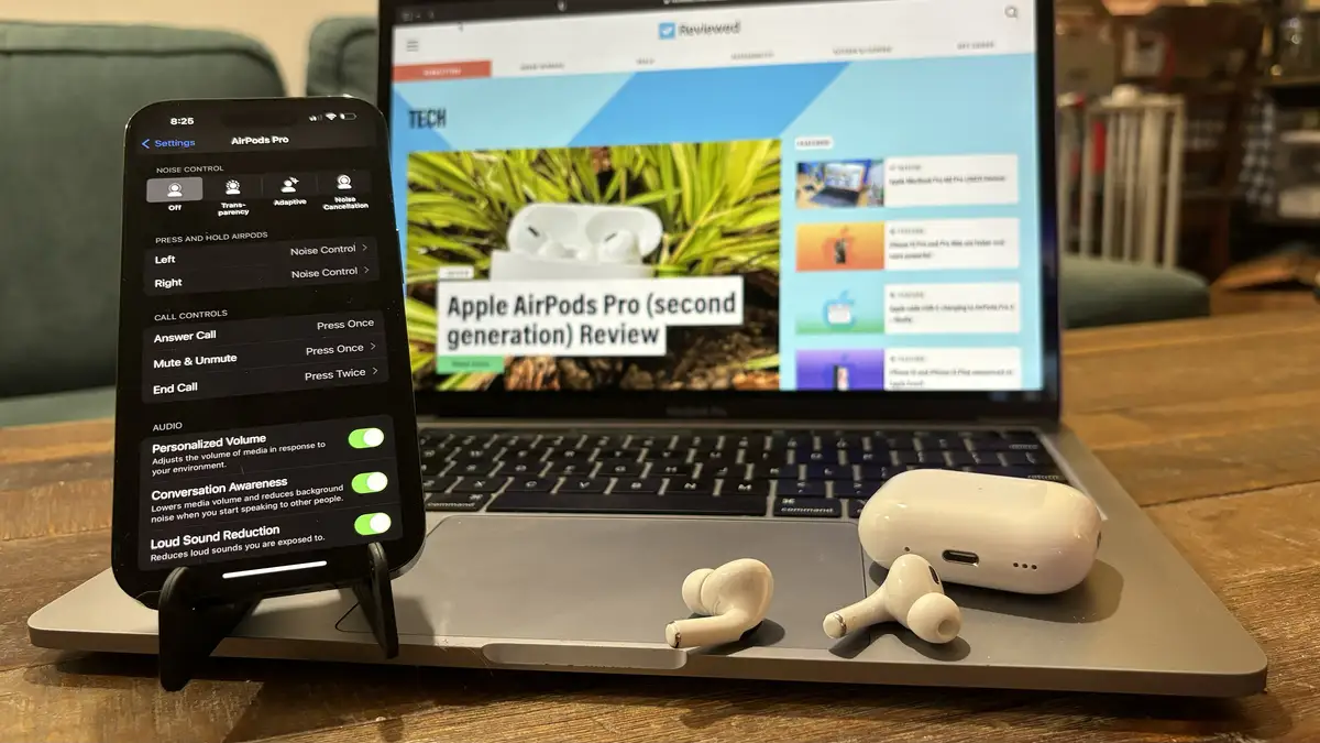Hands-on with Apple iOS 17 and Apple AirPods Pro 2 with USB-C