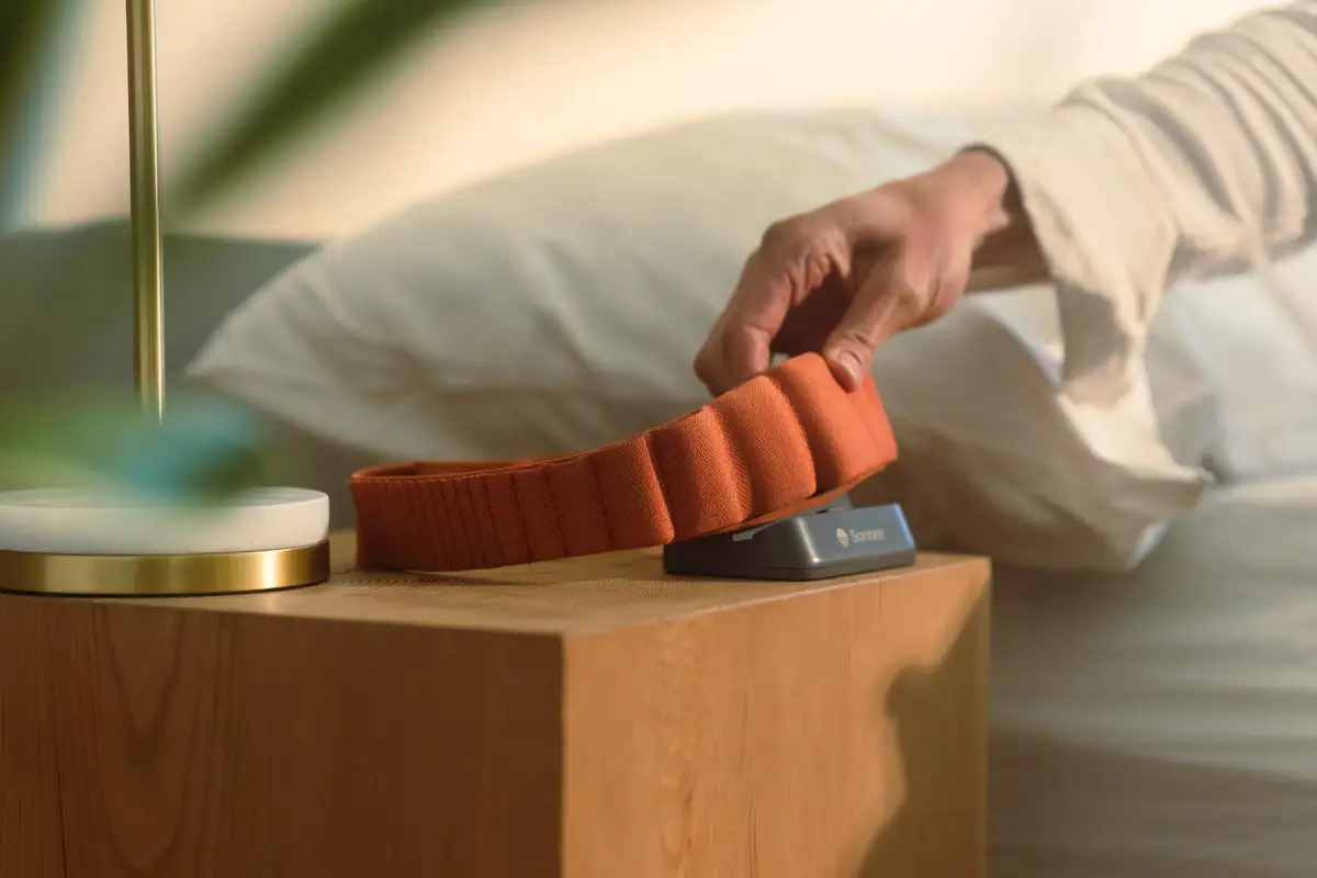 Sleep health supported by neuroscience-based sleep headband - Reviewed