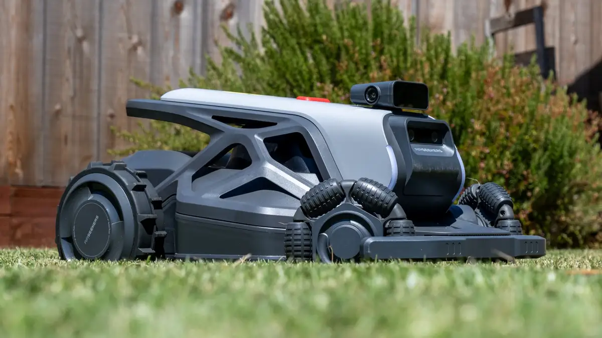 Airseekers Tron Robot Lawn Mower Review: Sci-Fi Style Meets Mixed Performance