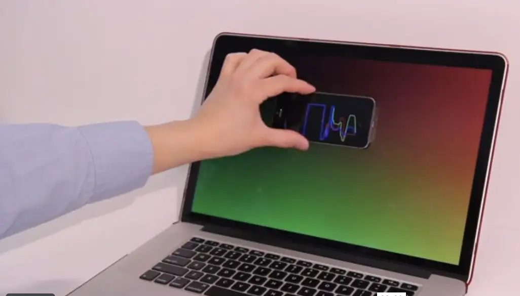 MIT Prototype Combines All Your Screens Into Seamless Display - Reviewed