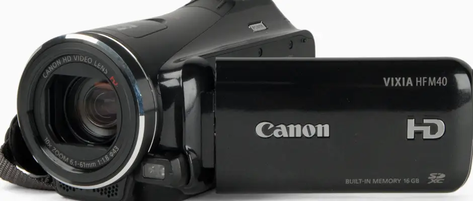 Canon HF M40 Review - Reviewed