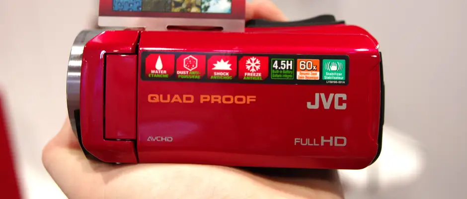 JVC Everio GZ-R70 & GZ-R10 First Impressions Review - Reviewed