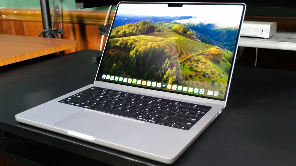 MacBookPro M3 14in 8GB 512 bat100% 充3回超美 Amazon.com: Apple 2023 MacBook Pro with Apple M3 Max Chip, 14-inch