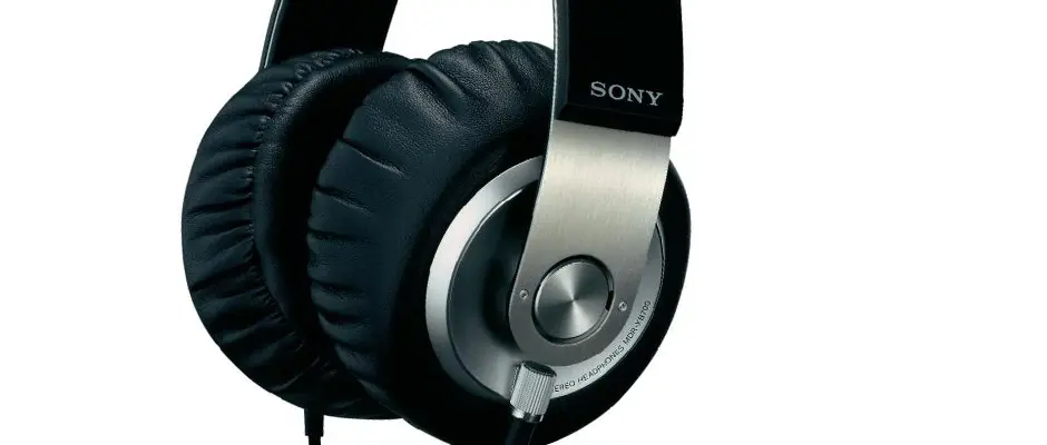 Sony MDR-XB700 Review - Reviewed