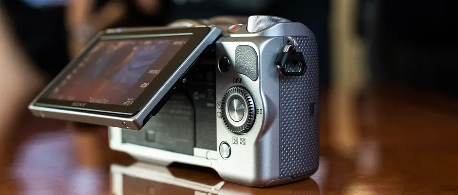 Sony Alpha NEX-5T First Impressions Review - Reviewed