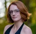 Rhiannon Giles