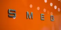 The Smeg logo on the Fab32 fridge