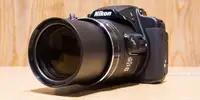 Nikon Coolpix B700