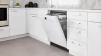 The Bosch SHEM3AY52N is part of the affordable 100 Series