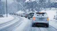During bad weather or snow emergencies, having the right car essentials can help you stay safe.
