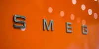 The Smeg logo on the Fab32 fridge
