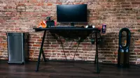 A photo of a gaming desk.