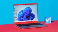 The Framework Laptop 13 AMD with the Reviewed logo next to it.