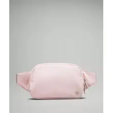 Product image of Everywhere Belt Bag Large 2L