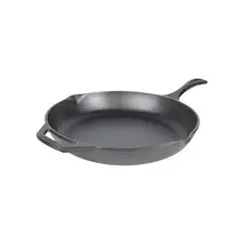 Product image of Lodge Cast Iron Chef Collection Skillet