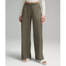 Product image of Swift Mid-Rise Wide-Leg Pant