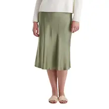 Product image of Quince 100% Washable Silk Skirt