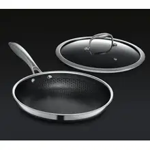 Product image of HexClad Hybrid 10-inch Fry Pan