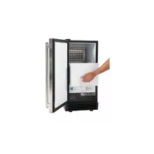 Product image of Maxx Ice freestanding ice maker