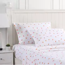 Product image of Poppy & Fritz Percale Sheet Set