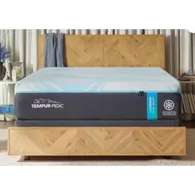 Product image of The biggest discount in the sale: $1,000 off this his-and-hers cooling system