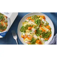 Product image of Four-cheese ravioli with red pepper rosa