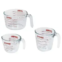 Product image of Pyrex 3 Piece Measuring Cup Set