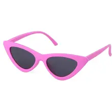 Product image of Gifiore Vintage Cat Eye Sunglasses