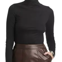 Product image of Women's Ruched Mock Turtleneck Long Sleeve T-Shirt