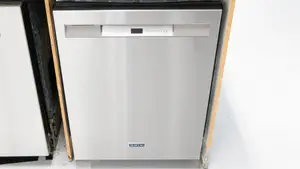 A close-up of the Maytag MDB4949SKZ dishwasher installed in our testing labs.