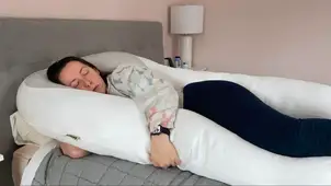 Hugl Cooling Body Pillow Review
