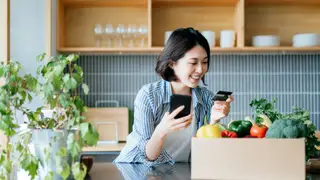 This is the best credit card for groceries—and binge-watching