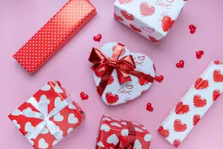 Amazon’s most popular Valentine’s Day gifts of 2024