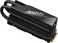 Product image of Gigabyte Aorus Gen4 7000s SSD w/ Heatsink
