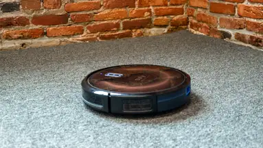 The Eufy G30 Edge is powerful but isn't good in tight spaces