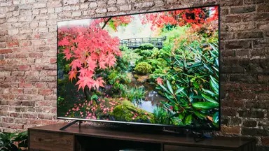 The Hisense U7G displaying 4K/HDR content in a living room setting
