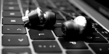 The 1More Triple Driver earbuds.