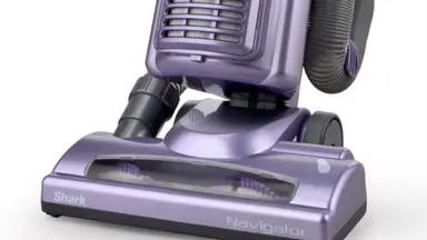 A close-up of the Shark NV352 Navigator Lift-Away's cleaning head.