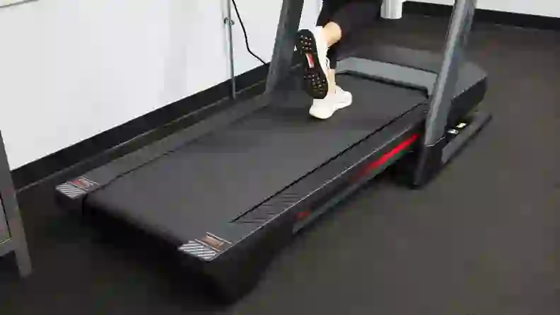 ProForm Pro 2000 Review: This smart treadmill is a runner’s dream ...
