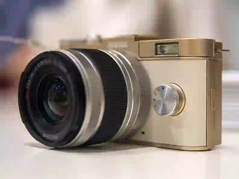 Pentax Q-S1 First Impressions Review - Reviewed