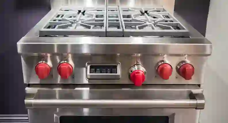Wolf DF304 30-Inch Range Review - Reviewed