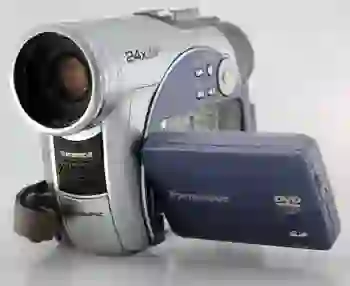 Panasonic VDR-M53 Camcorder Review - Reviewed